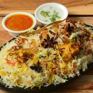 Hyderabadi Chicken Dum Biryani