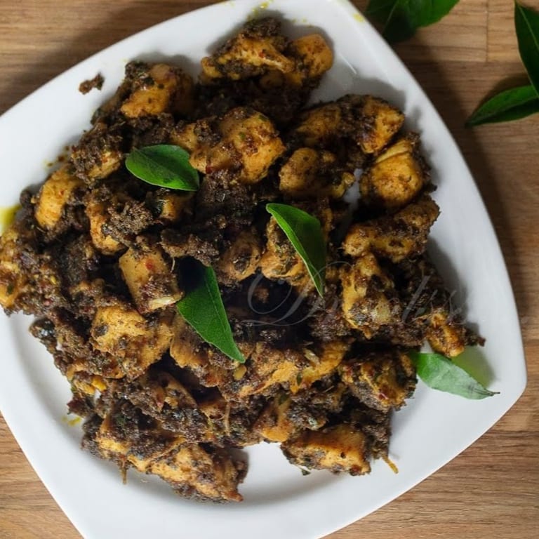 Explore Our Curry Delights