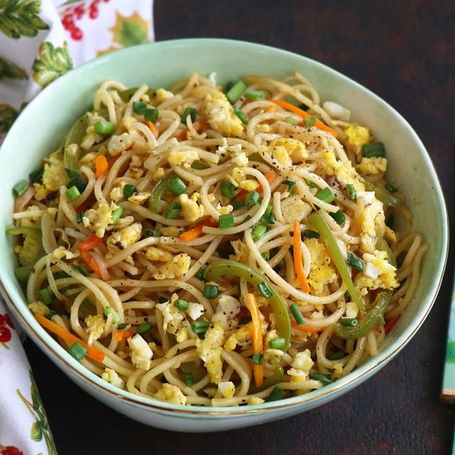 Egg Street Noodles.